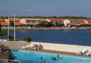 Maison 6 personnes piscine 6PI30